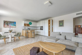 Wonderful apartment with a balcony and a splendid view - Hyères - Welkeys